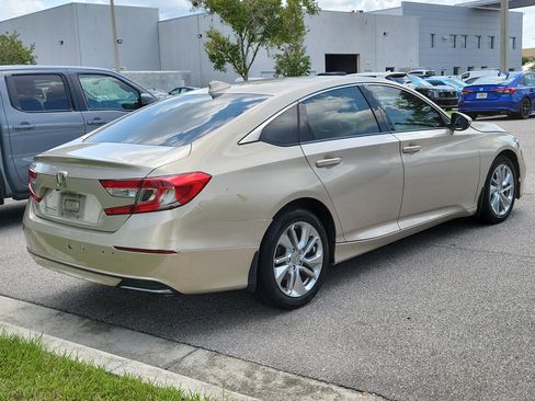 Used 2019 Honda Accord LX image 3