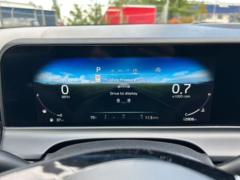 Used 2024 Kia Seltos S image 16