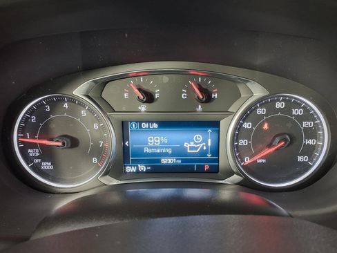 Used 2020 GMC Acadia SLE w/ Driver Convenience Package image 15