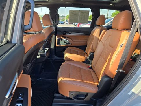 Used 2023 Kia Telluride SX Prestige X-Pro AWD/4WD image 28