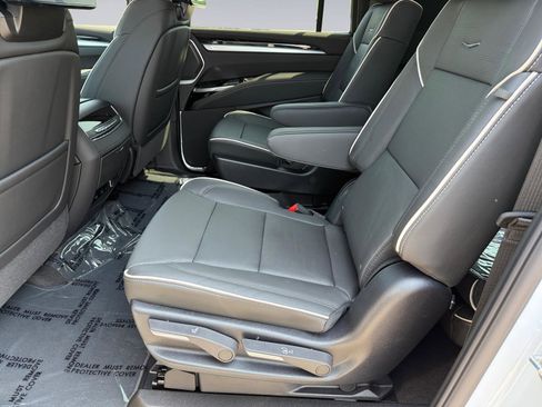 New 2026 Cadillac Escalade ESV Sport AWD/4WD image 11