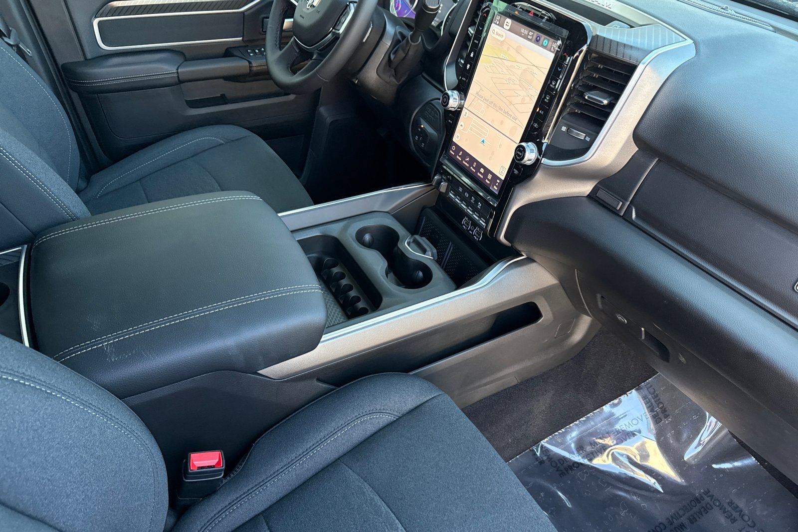 New 2026 RAM 3500 Big Horn AWD/4WD image 17