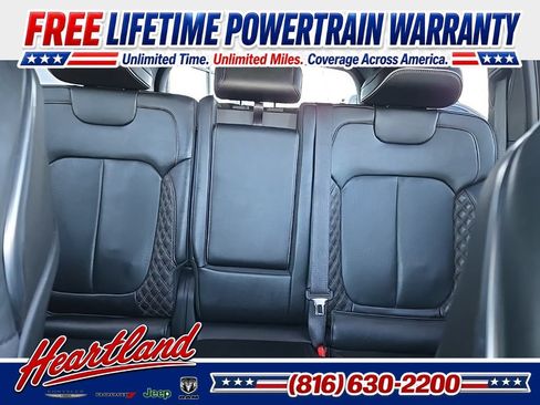 Used 2025 Jeep Grand Cherokee Summit AWD/4WD image 36