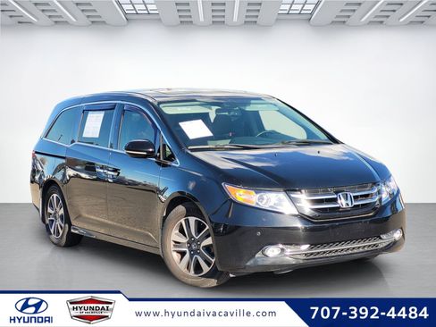 Used 2015 Honda Odyssey Touring Elite image 1