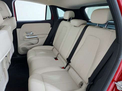 Certified 2022 Mercedes-Benz GLA 250 GLA 250 image 21