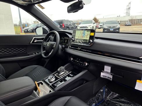 New 2025 Mitsubishi Outlander SEL Black Edition image 6