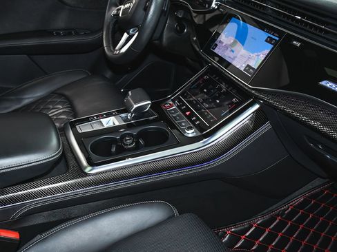 Used 2024 Audi SQ7 Prestige w/ Prestige Package AWD/4WD image 69