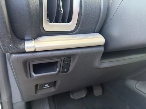 Used 2025 Ford Expedition Max Active RWD image 7