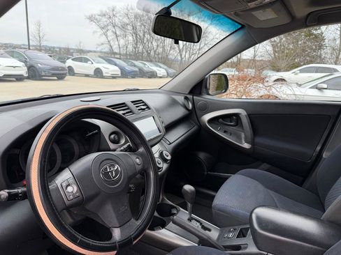 Used 2010 Toyota RAV4 Sport image 10