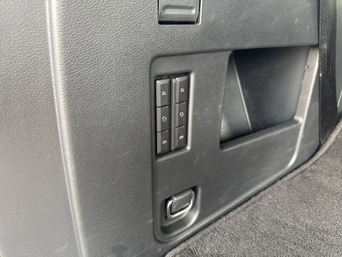 Used 2024 Ford Expedition XLT AWD/4WD image 10