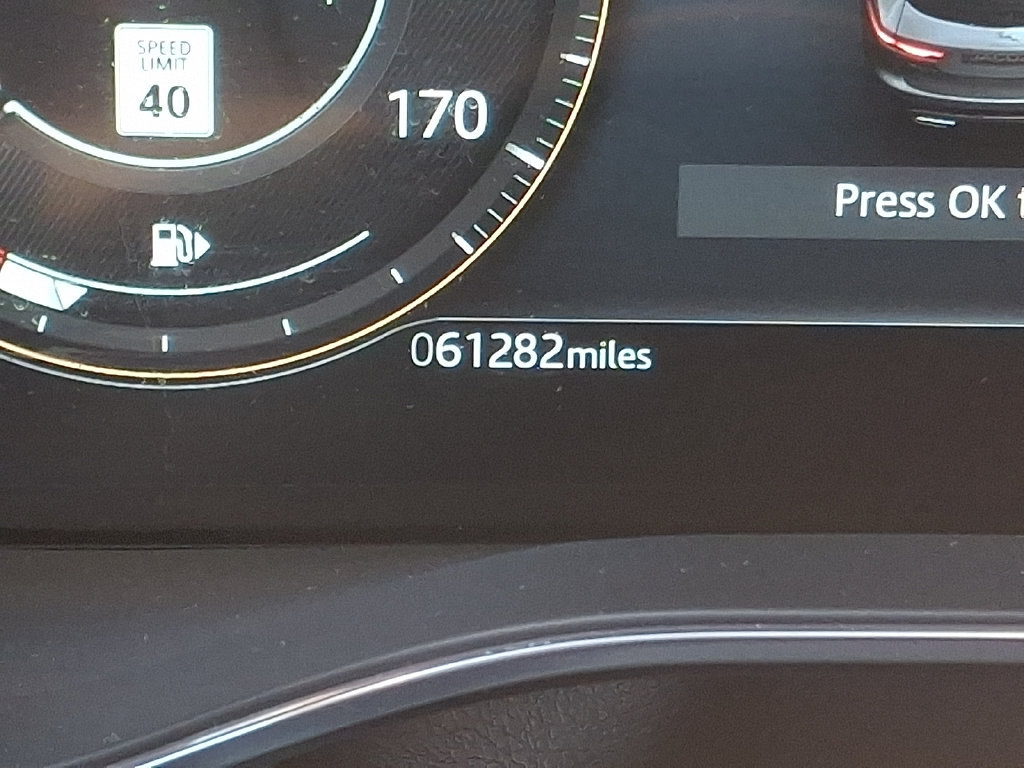 Used 2021 Jaguar F-PACE S AWD/4WD image 22