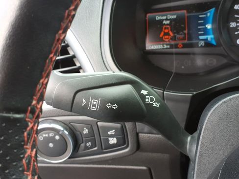 Used 2022 Ford Edge ST-Line image 19