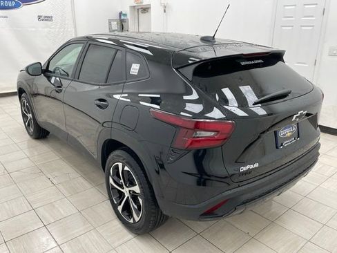 New 2026 Chevrolet Trax RS w/ Driver Confidence Package image 17