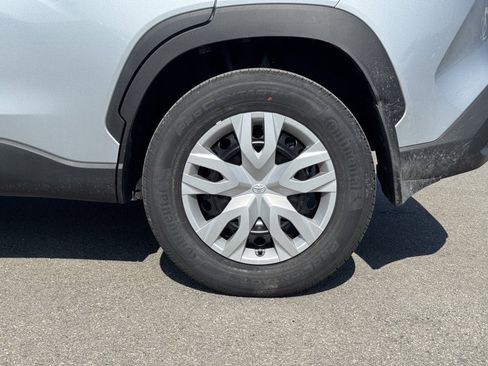 New 2026 Toyota Corolla Cross L image 34