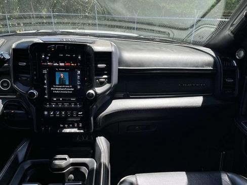 Used 2021 RAM 2500 Limited AWD/4WD image 14