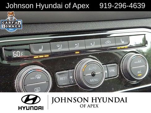 Used 2023 Volkswagen Atlas SE AWD/4WD image 28
