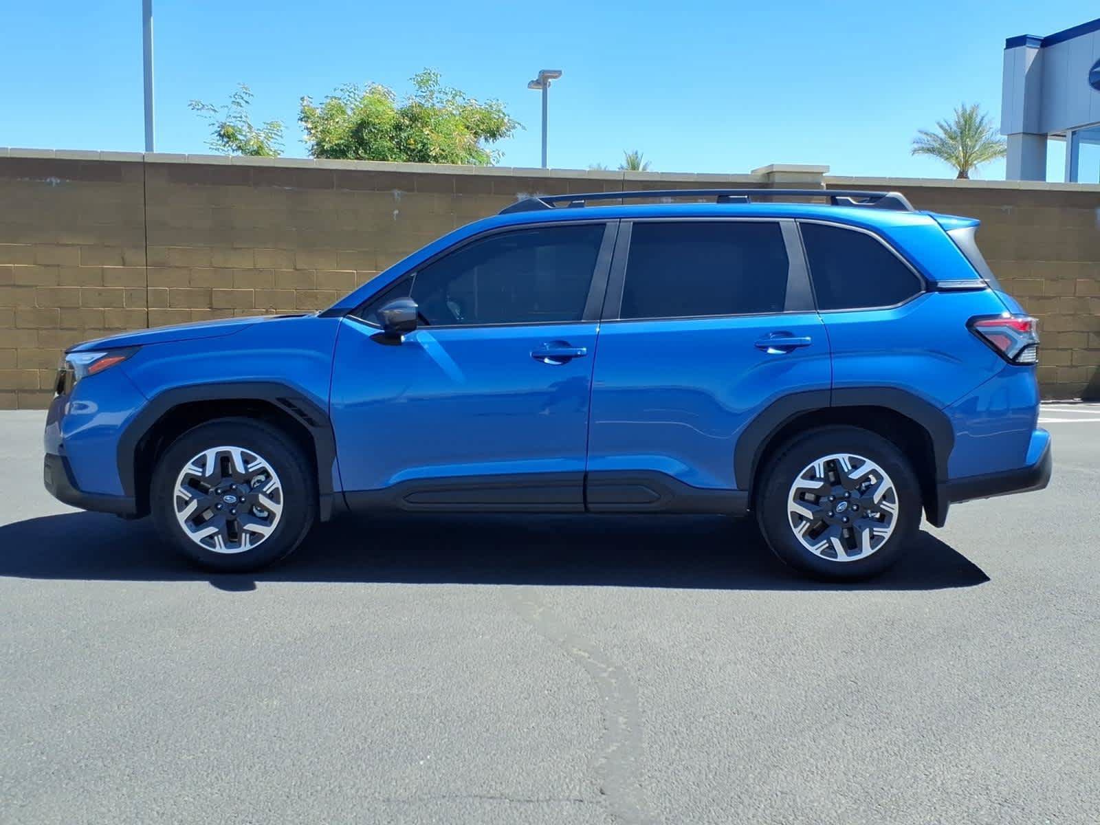 Used 2026 Subaru Forester Premium AWD/4WD image 3