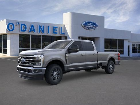 New 2026 Ford F250 Lariat w/ FX4 Off-Road Package AWD/4WD image 2
