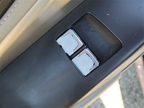 Certified 2014 Chevrolet Corvette Z51 w/ 3LT Preferred Equipment Group image 22