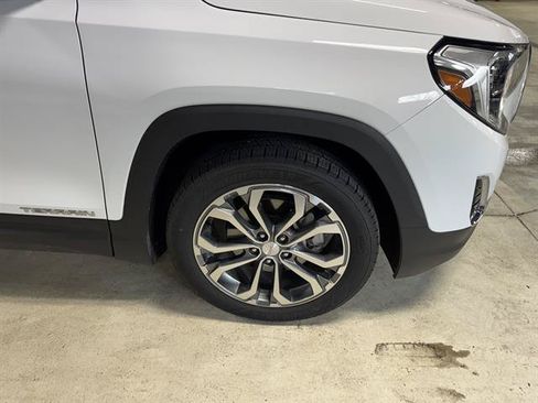 Certified 2019 GMC Terrain SLT w/ Preferred Package AWD/4WD image 7