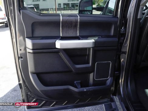 Used 2020 Ford F350 Lariat image 22