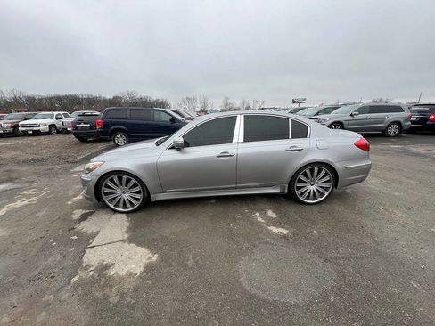 Used 2013 Hyundai Genesis 5.0 R-Spec image 3