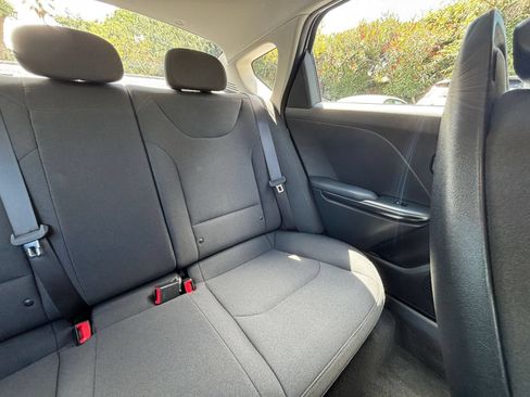 Used 2026 Kia K4 FWD image 35