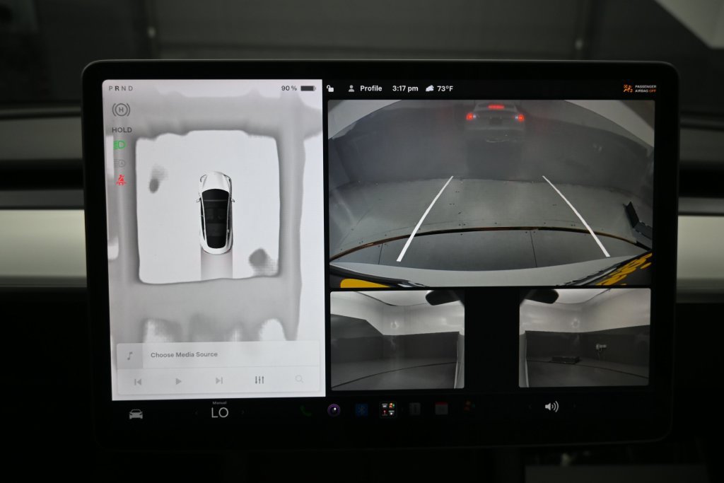 Used 2023 Tesla Model 3 Standard Range RWD image 7
