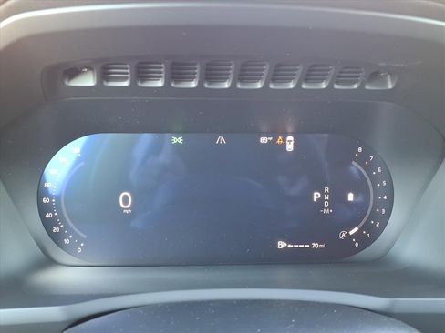 New 2026 Volvo XC90 B6 Plus w/ Protection Package Premier image 18