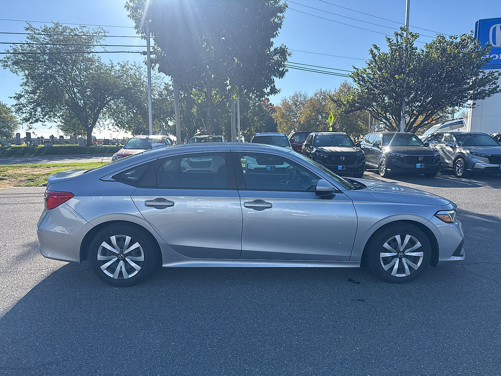 Used 2024 Honda Civic LX image 4