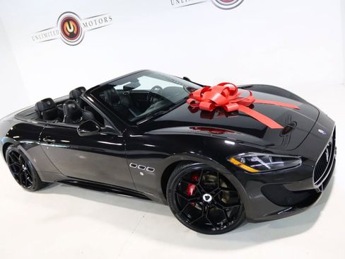 Used 2014 Maserati GranTurismo MC RWD image 2