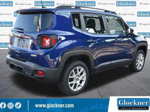 Used 2021 Jeep Renegade Latitude w/ Trailer Tow Group AWD/4WD image 6