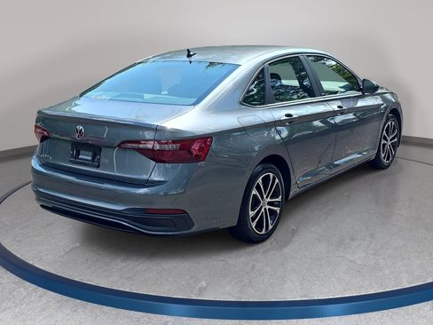 Certified 2024 Volkswagen Jetta Sport FWD image 5