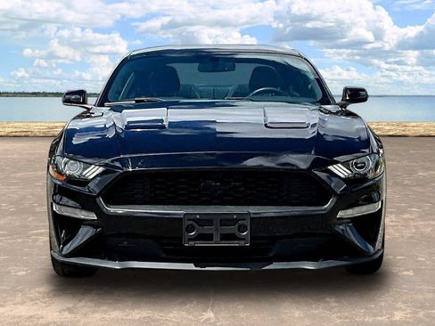 Used 2020 Ford Mustang Coupe w/ Black Accent Package RWD image 2