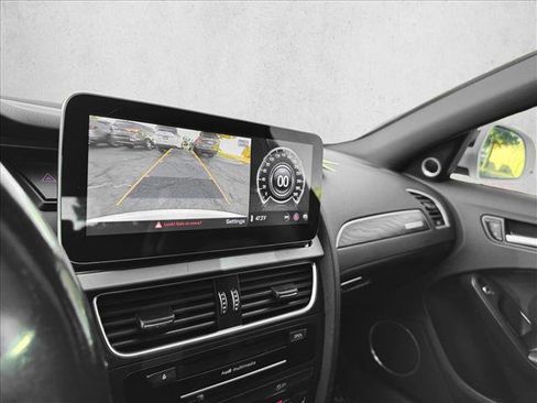 Used 2016 Audi A4 Premium Plus w/ Technology Package image 13