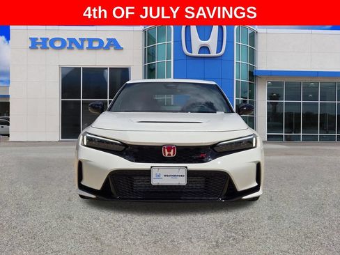 Used 2025 Honda Civic Type R image 8
