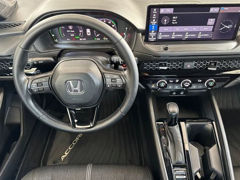 Used 2023 Honda Accord Sport image 17