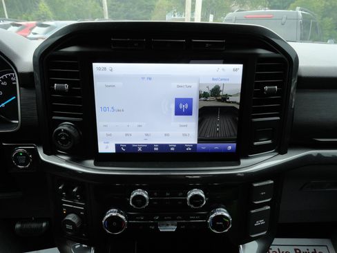 Used 2022 Ford F150 XLT w/ Equipment Group 302A High AWD/4WD image 16