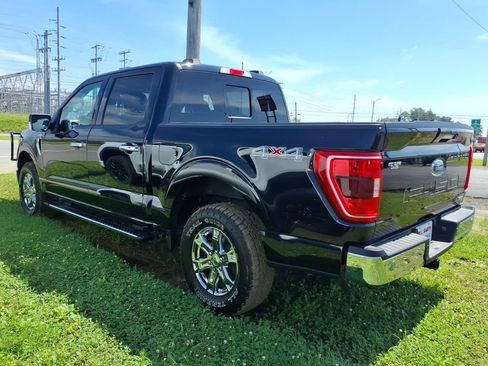 Used 2021 Ford F150 XLT w/ Equipment Group 302A High AWD/4WD image 4