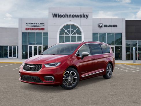 New 2026 Chrysler Pacifica Pinnacle FWD image 1