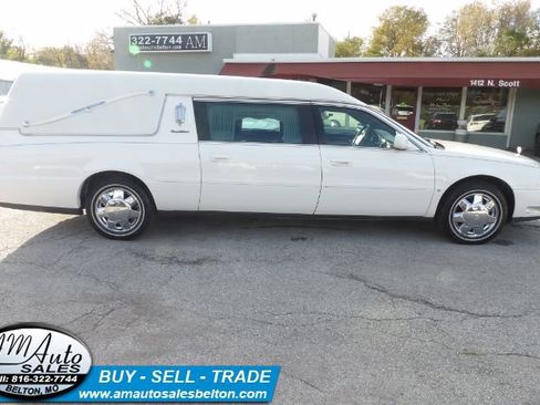 Used 2004 Cadillac De Ville Hearse image 5