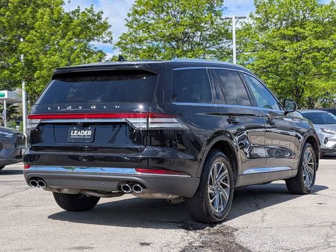 Used 2024 Lincoln Aviator AWD image 7