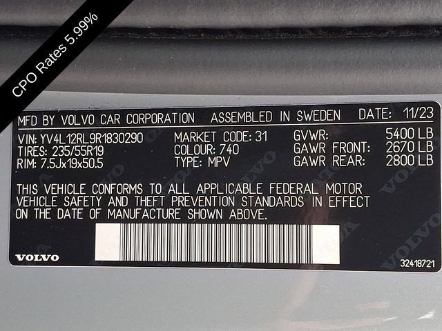 Certified 2024 Volvo XC60 B5 Plus w/ Protection Package Premier AWD/4WD image 31