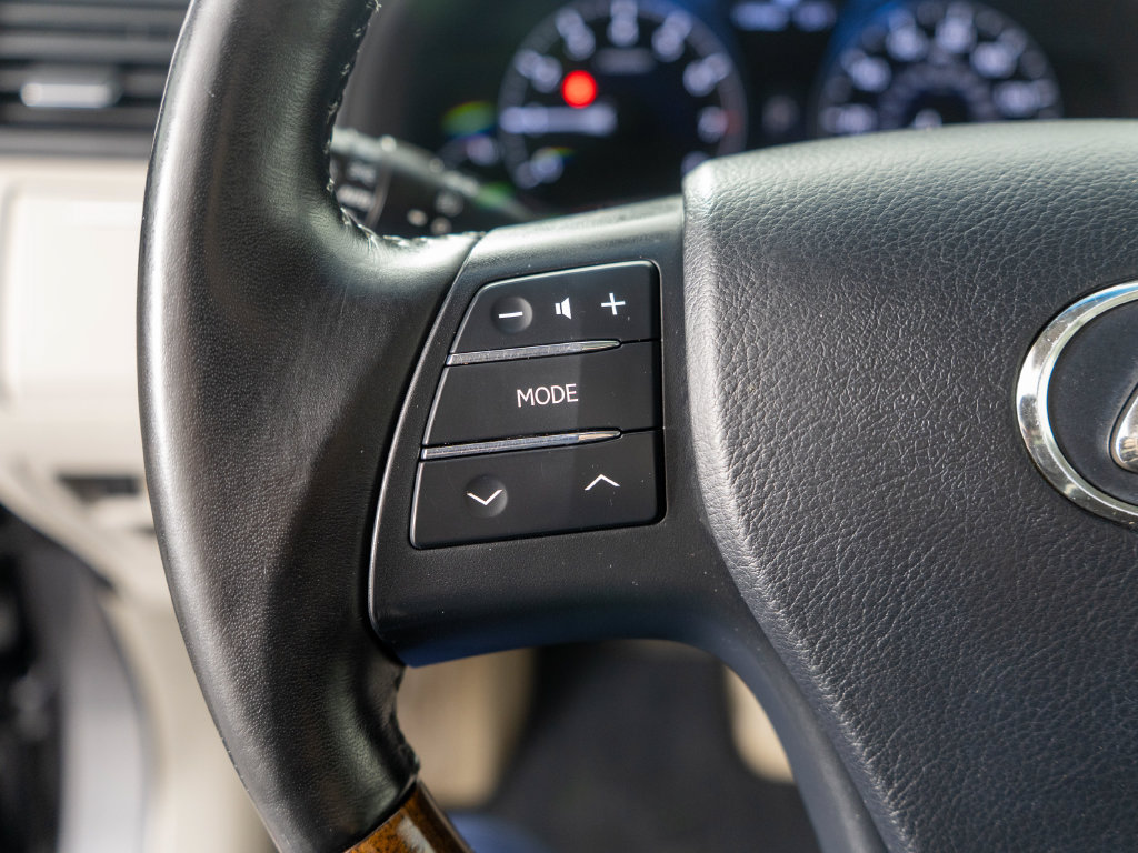 Used 2012 Lexus RX 350 AWD w/ Premium Pkg image 16