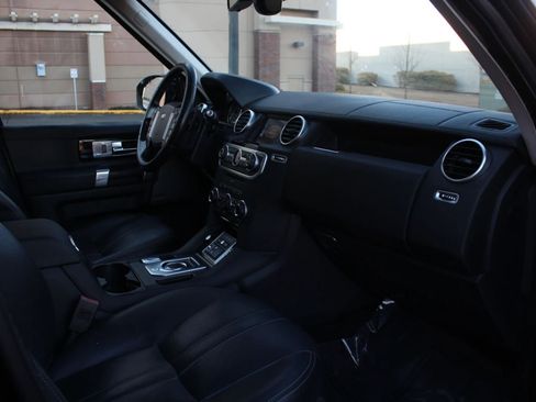 Used 2016 Land Rover LR4 HSE image 43