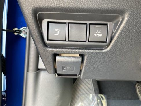 New 2026 Toyota Prius Plug-In Hybrid image 30