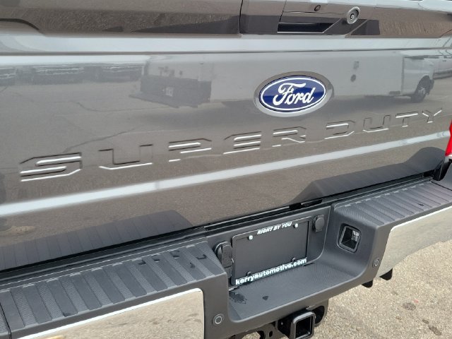 New 2027 Ford F250 Lariat w/ Lariat Premium Package AWD/4WD image 6