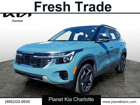 Certified 2025 Kia Seltos S FWD image 1