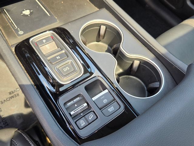 Used 2024 Honda Pilot Touring image 21
