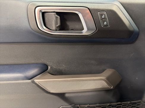 Used 2022 Ford Bronco Outer Banks image 10